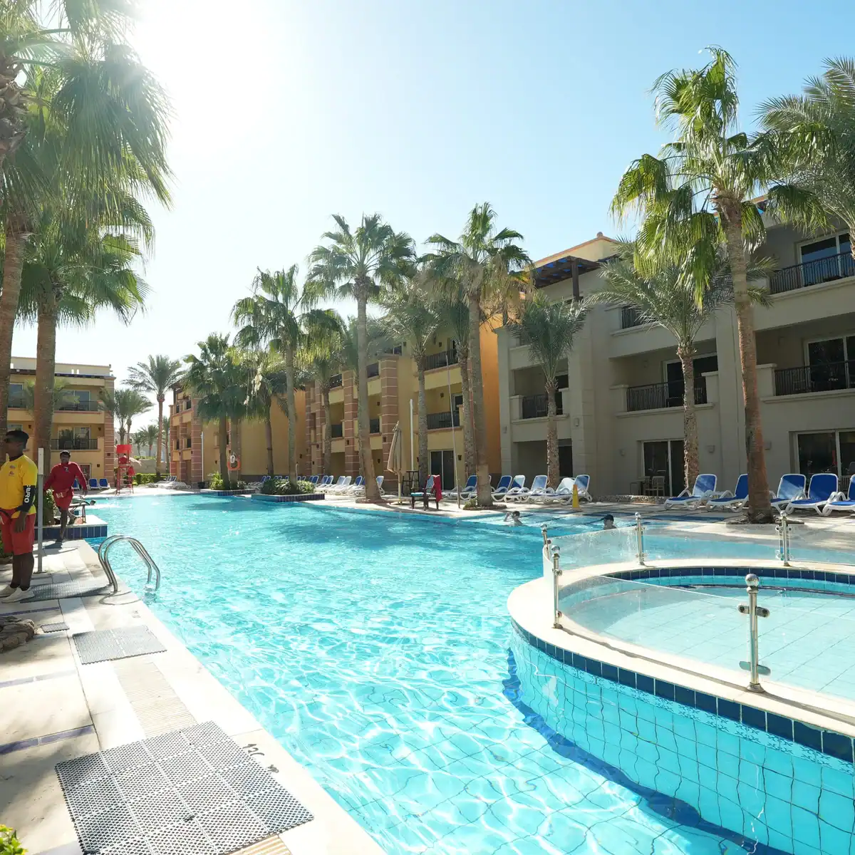Piscine del Sea Beach Aquapark con palme e zona bimbi a Nabq, Sharm el Sheikh